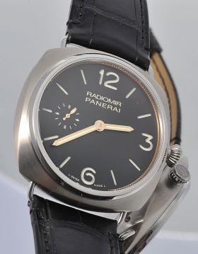 Panerai 47mm "Radiomir" Special Edition of 150pcs in Titanium