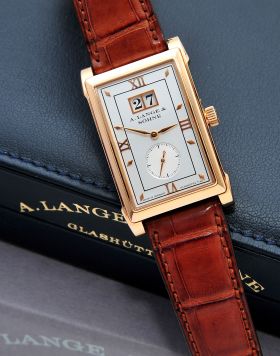 A. Lange & Söhne, "Cabaret Big-date" Ref.107.032 in 18KPG