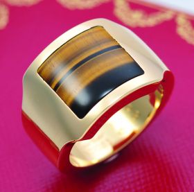 Cartier 18CT 750 heavy Yellow Gold ring with Tiger's eye semi precious stone