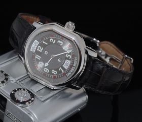 Collector's Daniel Roth, 38mm "Metropolitan 24 Cities" Ref.857ST automatic world time in Steel