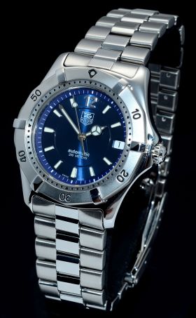 Tag Heuer, 37mm "2000 Classic" Automatic 200m Ref.WK2117 in Steel