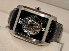 Sea-Gull, Tianjin 38mm Skeleton automatic in Steel