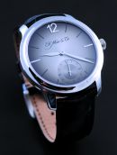 Henry Moser & Cie, 39mm Ref.325.503.010 "Mayu" Fumé dial in Palladium