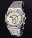 2015 Audemars Piguet, 41mm "Royal Oak Chronograph" auto/date Ref.26320ST.OO.1220ST.02 Silvered dial in Steel B&P