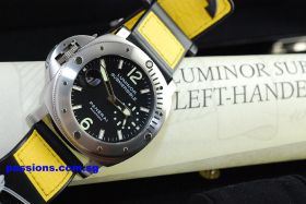 Panerai Luminor "Luminor Submersible, Left Handed" in Steel