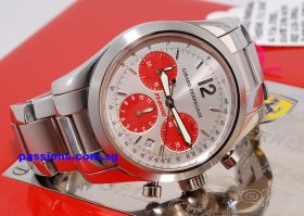 Girard Perregaux "F1 2000" Ferrari Chronograph in steel Limited Edition of 2000pcs