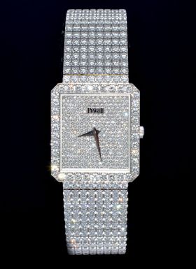 Piaget, 25mm "Protocole" factory Diamonds pavé, manual winding in 18KWG