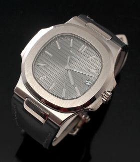 Patek Philippe, 43mm "Nautilus" auto/date Ref.5711-001 in 18KWG