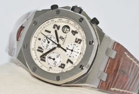 Audemars Piguet, "Royal Oak, Offshore Chronograph Safari" auto/date Ref.26170ST.OO.D091CR.01 in Steel