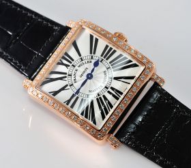 Franck Muller, 33mm "Master Square" Ref.6002 M QZ in 18KPG with Diamonds