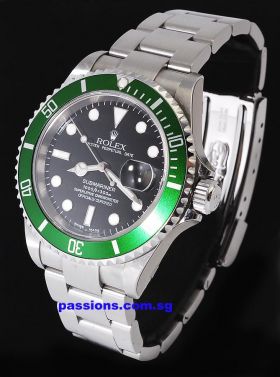 Rolex, Oyster Perpetual "Green Submariner Date" Ref.16610 T in Steel. M Series