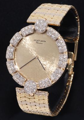 Gerald Genta automatic in Bi-coloured 18K gold with diamonds