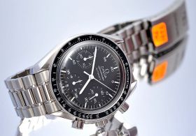 Omega 39mm "Speedmaster Reduced" automatic in Steel