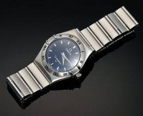 Omega, lady's 26mm "Constellation" Ref.15724000 in Steel