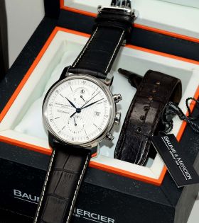 Baume & Mercier, 42mm "Classima Executives XL" Ref.M0A08692 auto/date Chronograph in Steel
