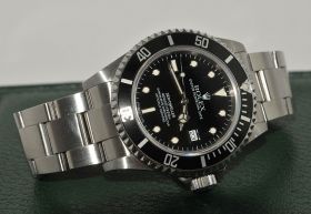 Rolex, 40mm Oyster Perpetual Date "Sea-Dweller 4000ft" Ref.16600 in steel