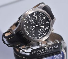 Fortis, "B42 Chronograph day-date" in Steel