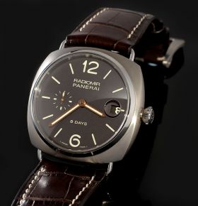 Panerai, 45mm Historic "Radiomir 8 Days Titanio" Pam00346 in Titanium with brown dial