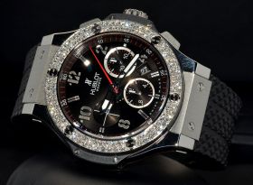 Hublot, 44mm "Big Bang" auto/date Chronograph in Steel with Diamonds bezel