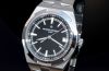 2020 Vacheron Constantin 41mm Overseas 4500V/110A-B483 Black dial automatic date in Steel. F/Set